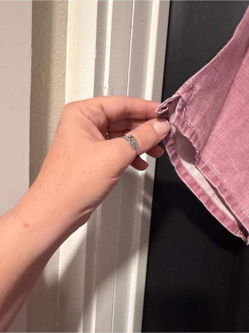 Tommy Bahama Short-Sleeve Button-Down Shirt in Dusty Pink - Picture 4 of 9